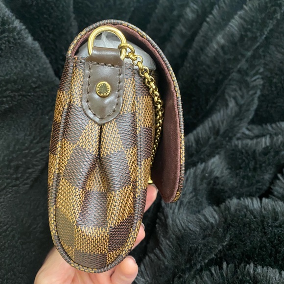 Louis Vuitton Favorite PM - Picture 2 of 9